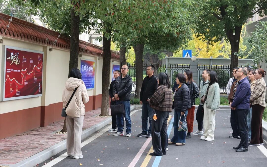 襄阳市气象局组队考察我院机关党建工作